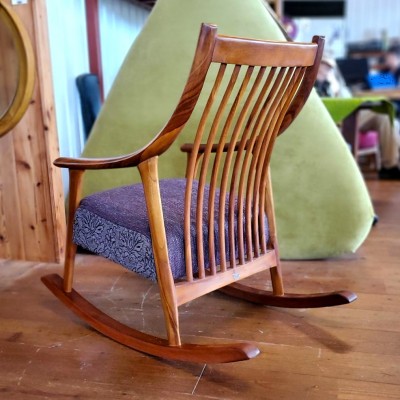 逸品発見 | 楽しい家具 BC工房
